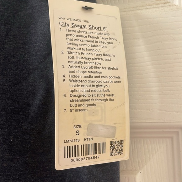 Lululemon Athletica Blue Athletic Shorts with Drawstring Waist - Picture 3 of 6